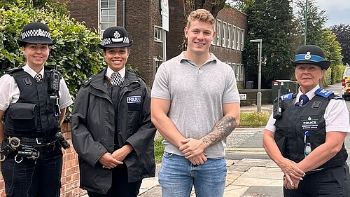 Carl with Police